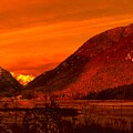 Cascadse Mountains Red Light